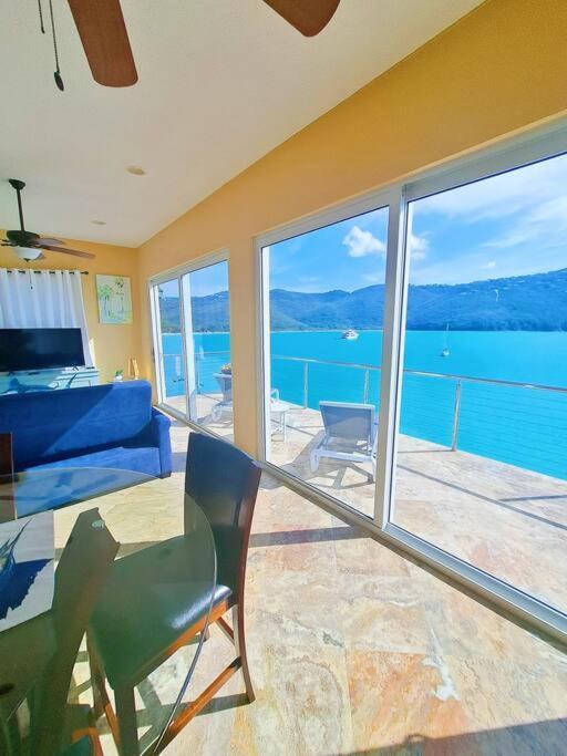 Sailfish Villa Luxury Beachfront Estate Magens Bay Cruz Bay Екстер'єр фото