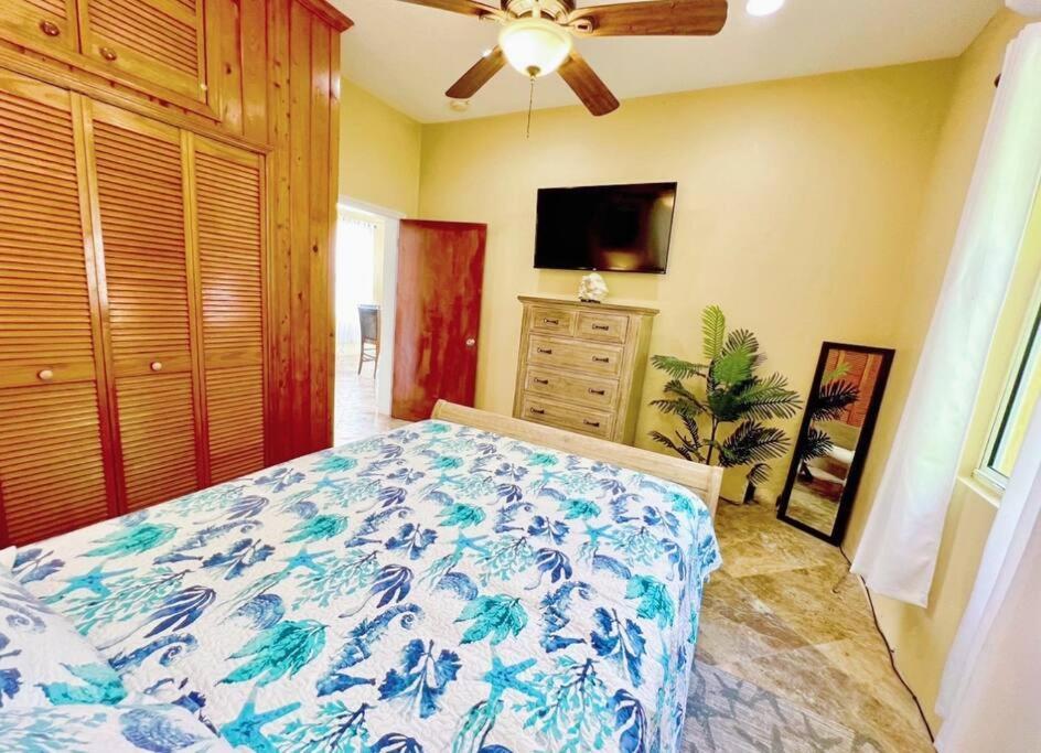Sailfish Villa Luxury Beachfront Estate Magens Bay Cruz Bay Екстер'єр фото